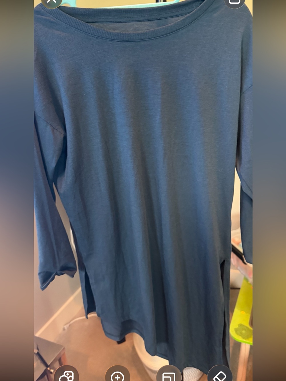 Hyba Women's Long Sleeve Tee in Navy - XS - Picture 2 of 4